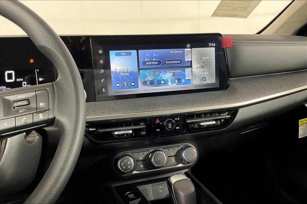 New 2025 Nissan Kicks SV w/ SV Premium Package image 11