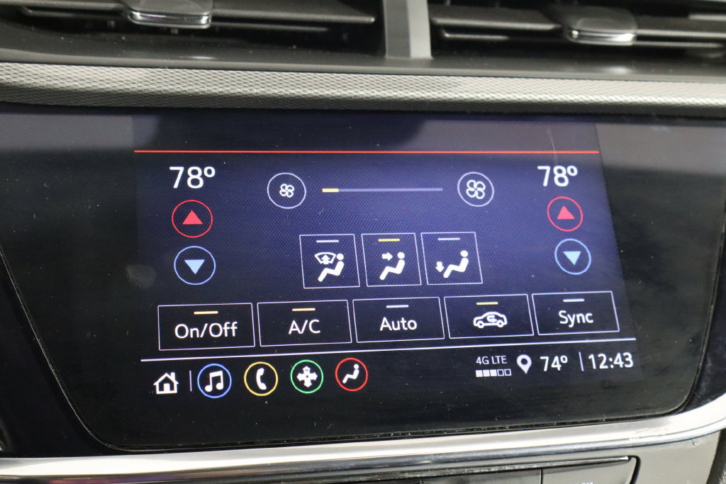 Used 2023 Buick Encore GX Select w/ Sport Touring Package FWD image 36