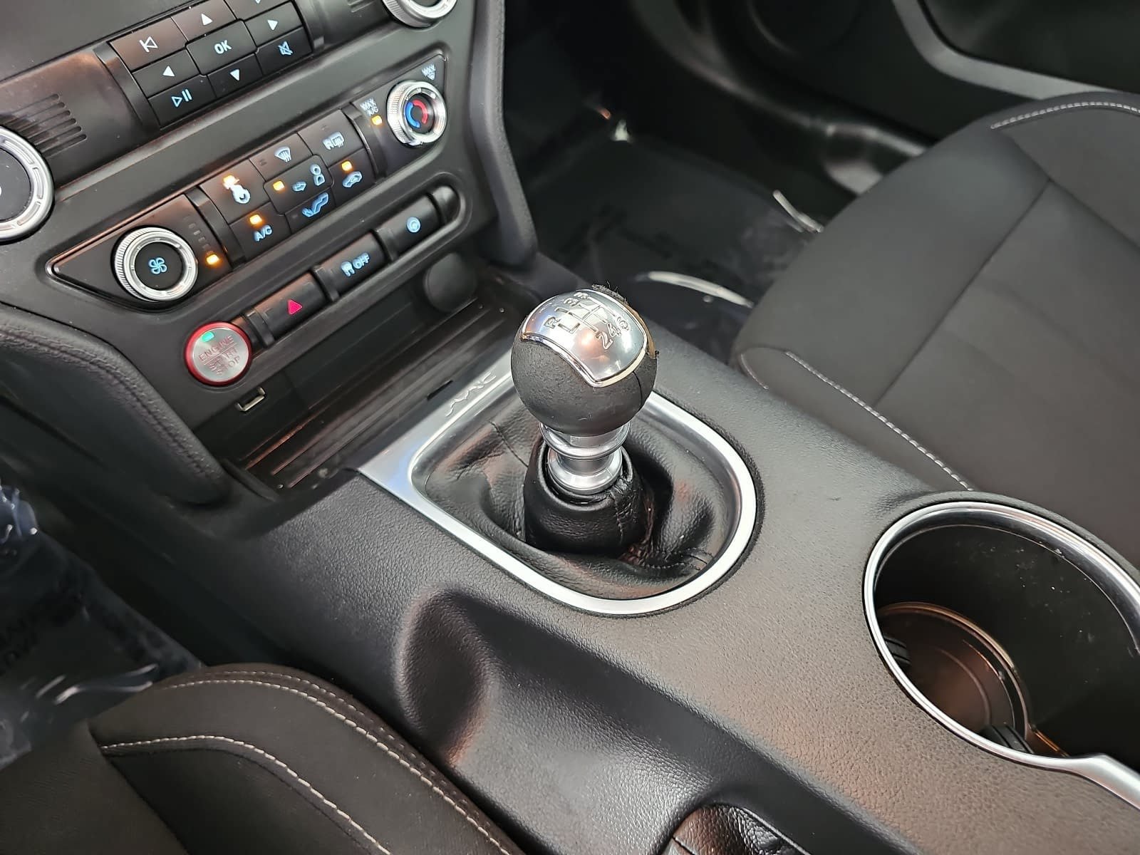 Used 2020 Ford Mustang GT RWD image 22