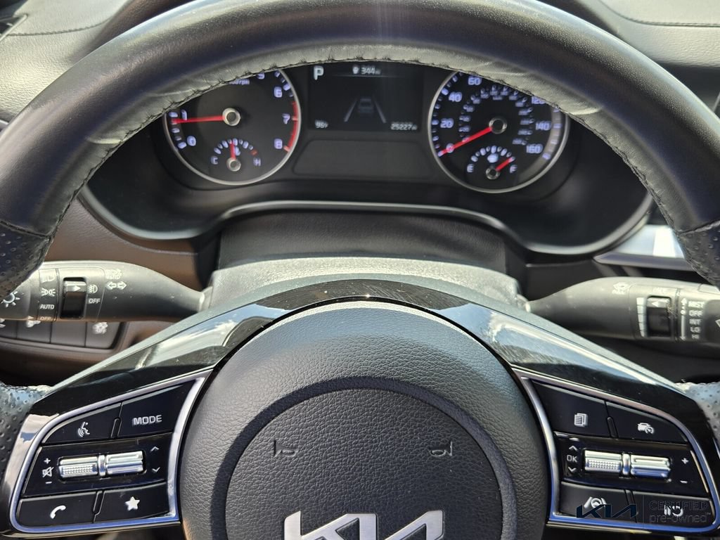 Certified 2022 Kia Forte GT-Line FWD image 30