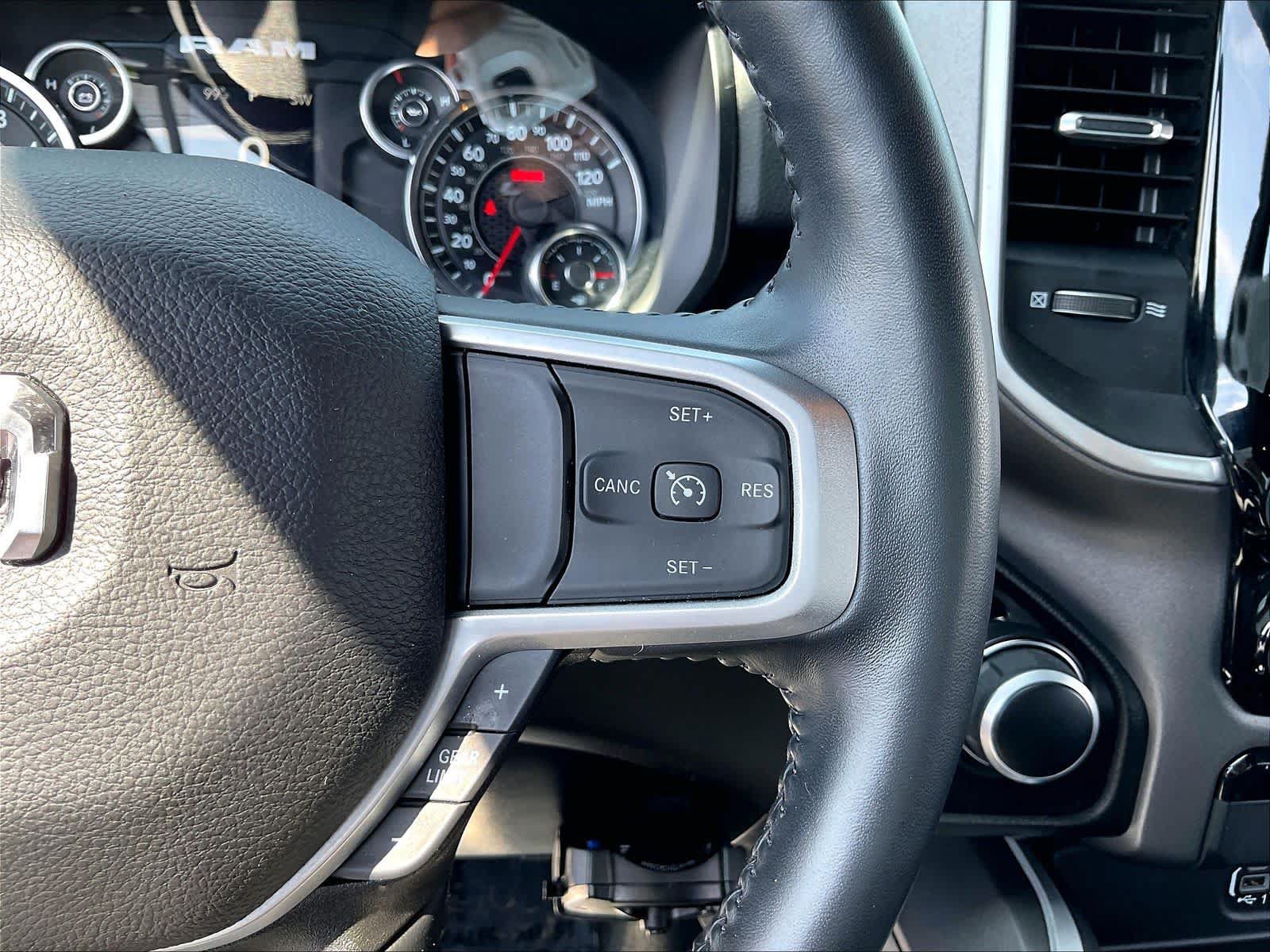 Used 2023 RAM 1500 Big Horn AWD/4WD image 22