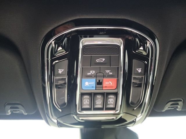 New 2026 Jeep Grand Wagoneer Summit AWD/4WD image 11