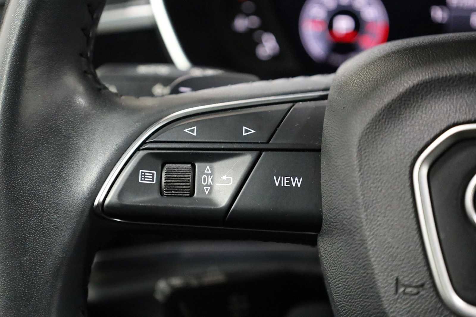 Used 2020 Audi Q3 2.0T Premium Plus w/ Premium Plus Package image 25