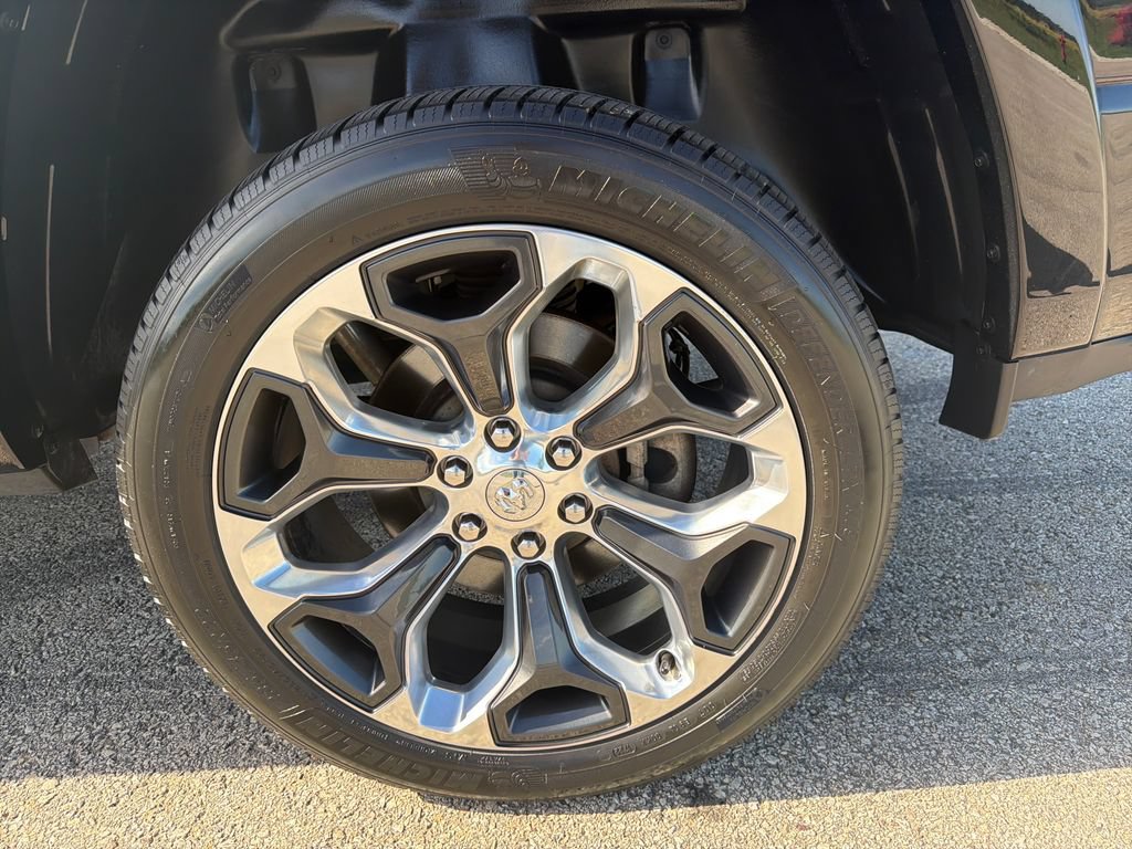 Used 2019 RAM 1500 Limited AWD/4WD image 20