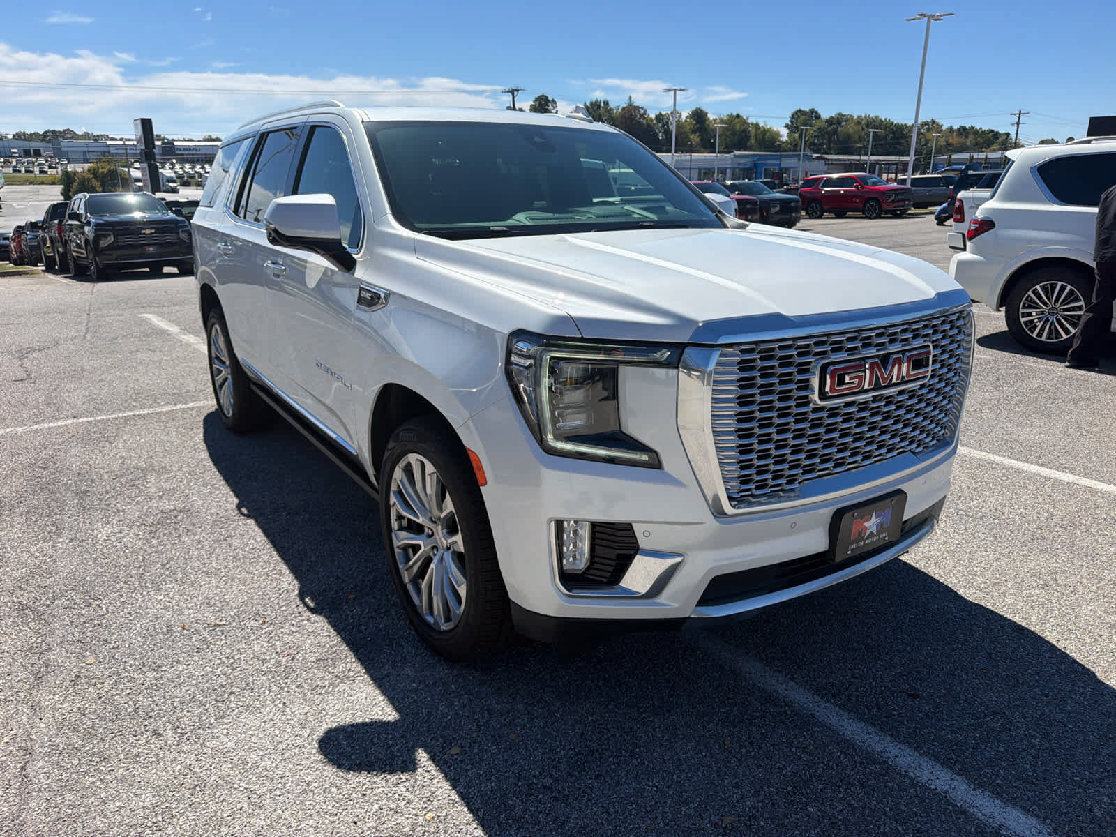Used 2022 GMC Yukon Denali AWD/4WD image 19