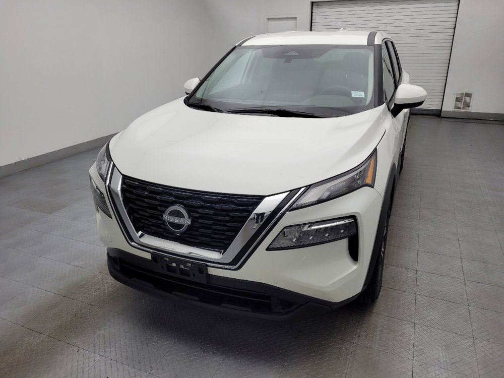 Used 2023 Nissan Rogue SV image 15