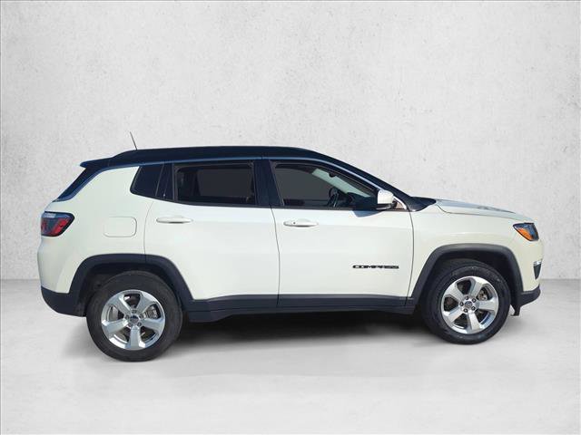 Used 2019 Jeep Compass Latitude w/ Cold Weather Group image 4