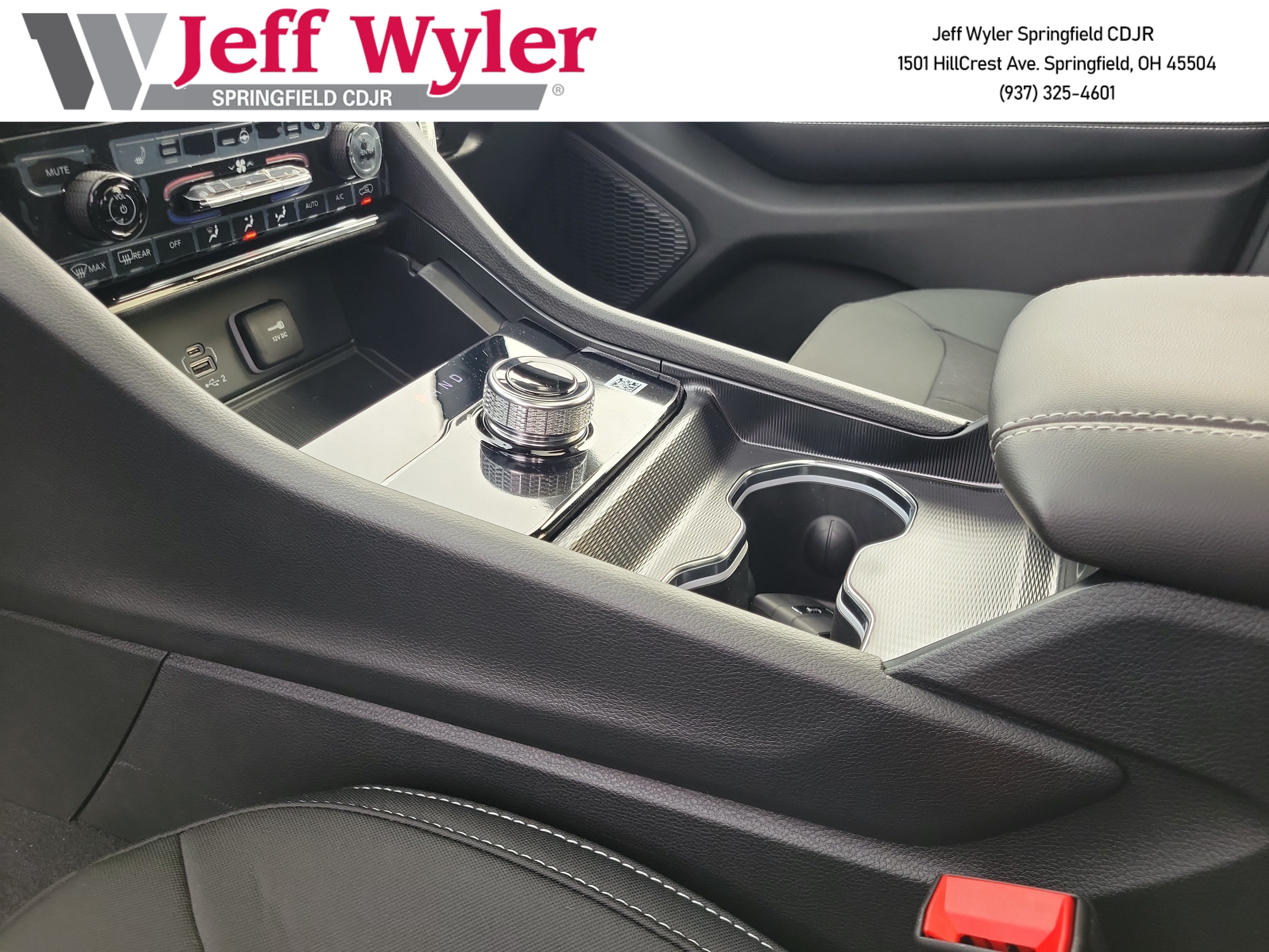 New 2026 Jeep Grand Cherokee Laredo X AWD/4WD image 13