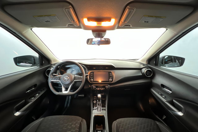 Used 2021 Nissan Kicks SV image 9