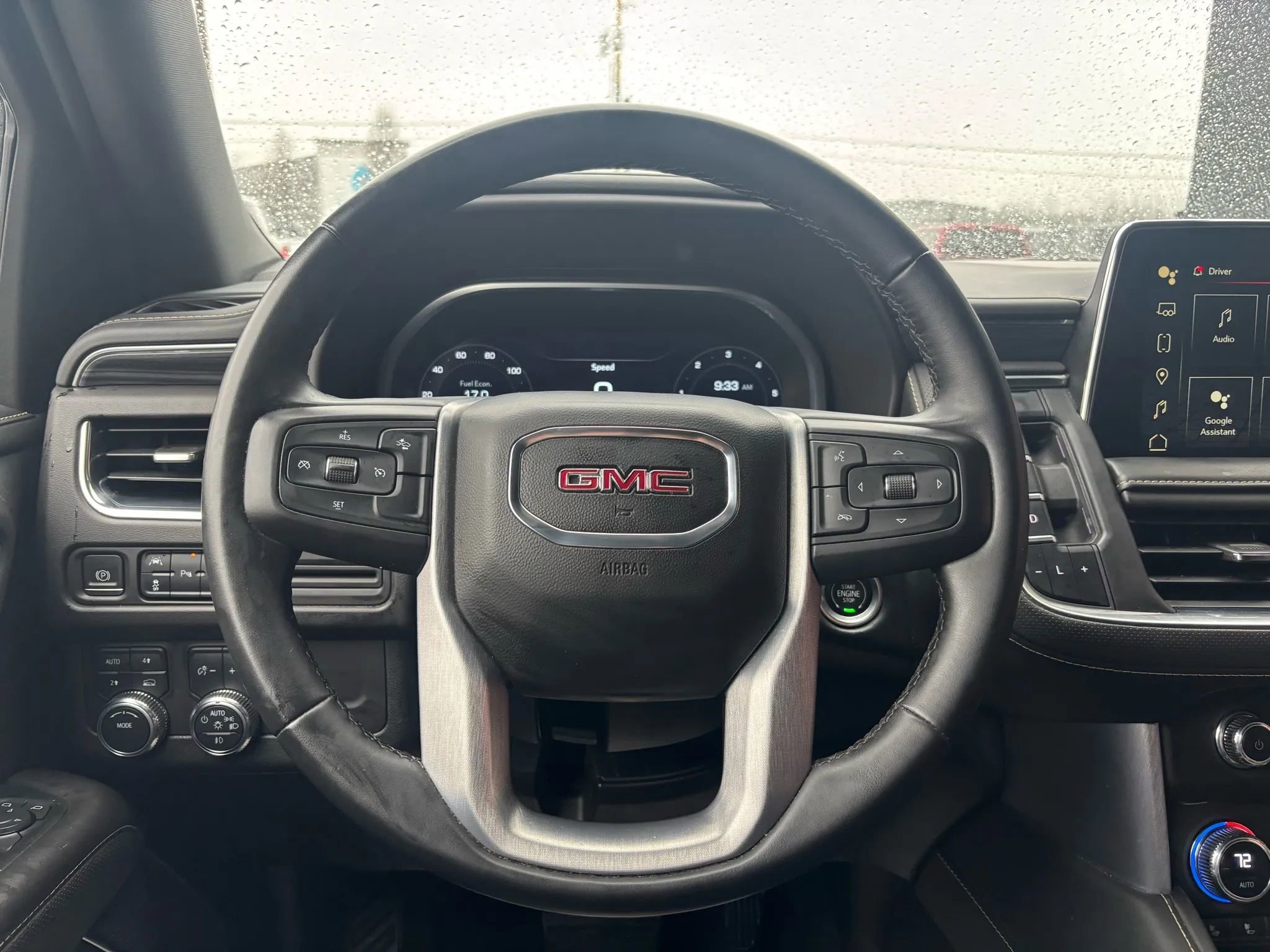 Used 2023 GMC Yukon SLT image 21