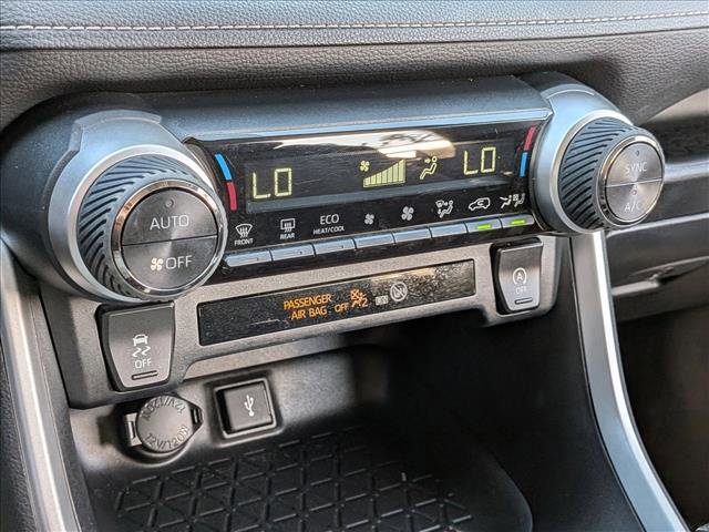 Used 2022 Toyota RAV4 XLE image 14