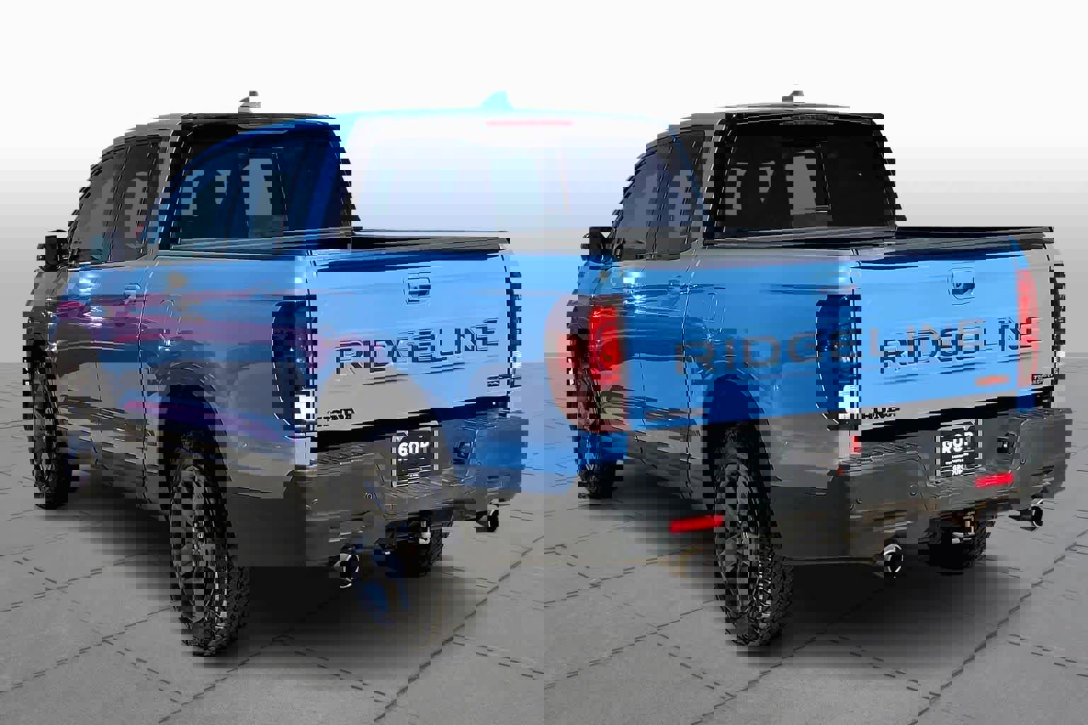 Used 2025 Honda Ridgeline TrailSport image 11