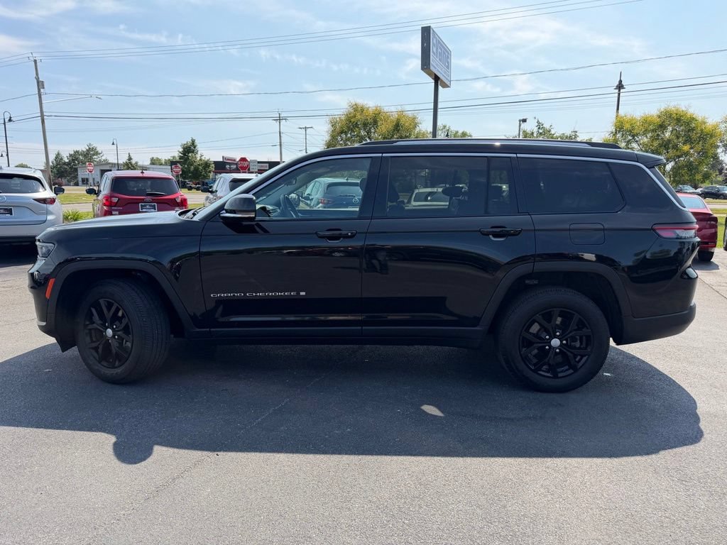 Used 2021 Jeep Grand Cherokee L Limited AWD/4WD image 10
