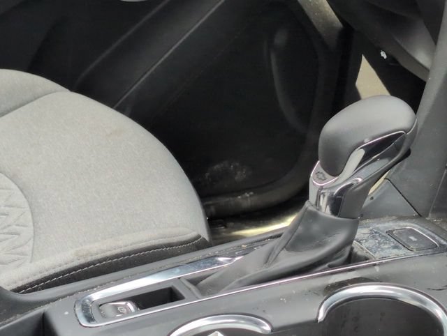 Used 2022 Chevrolet Equinox LT AWD/4WD image 13