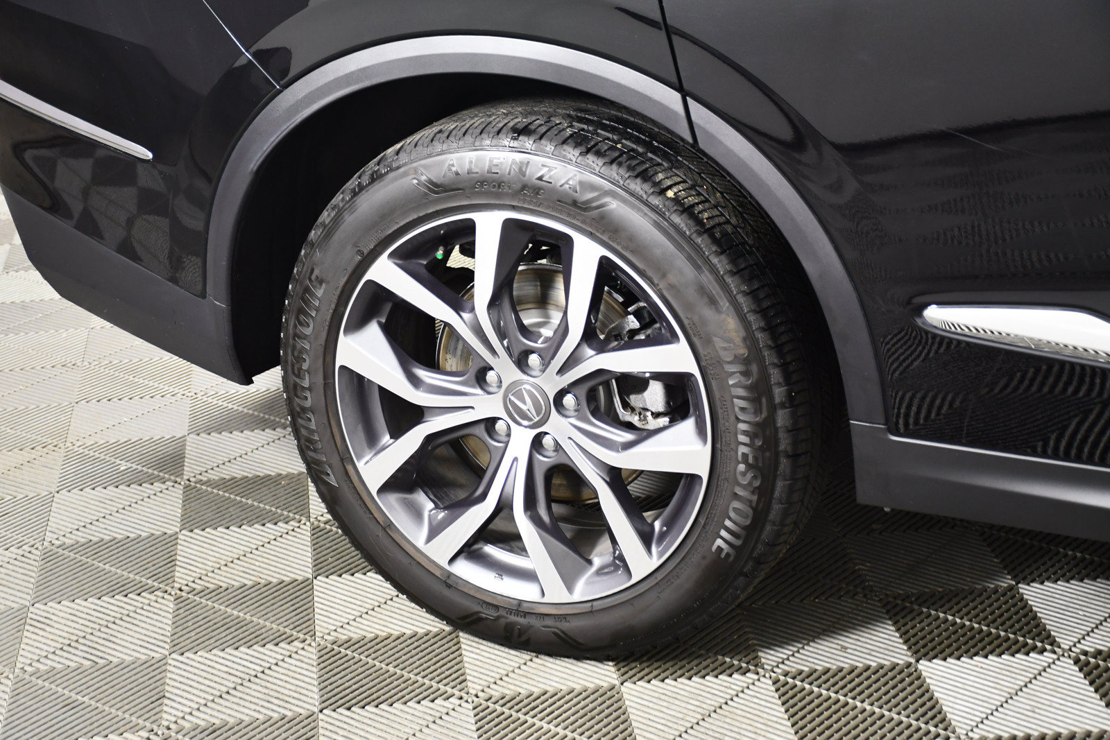 Certified 2024 Acura MDX SH-AWD w/ Technology Package image 56