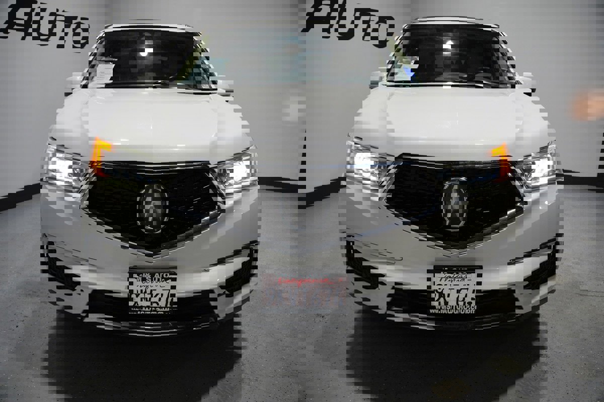 Used 2017 Acura MDX SH-AWD w/ Technology Package image 4