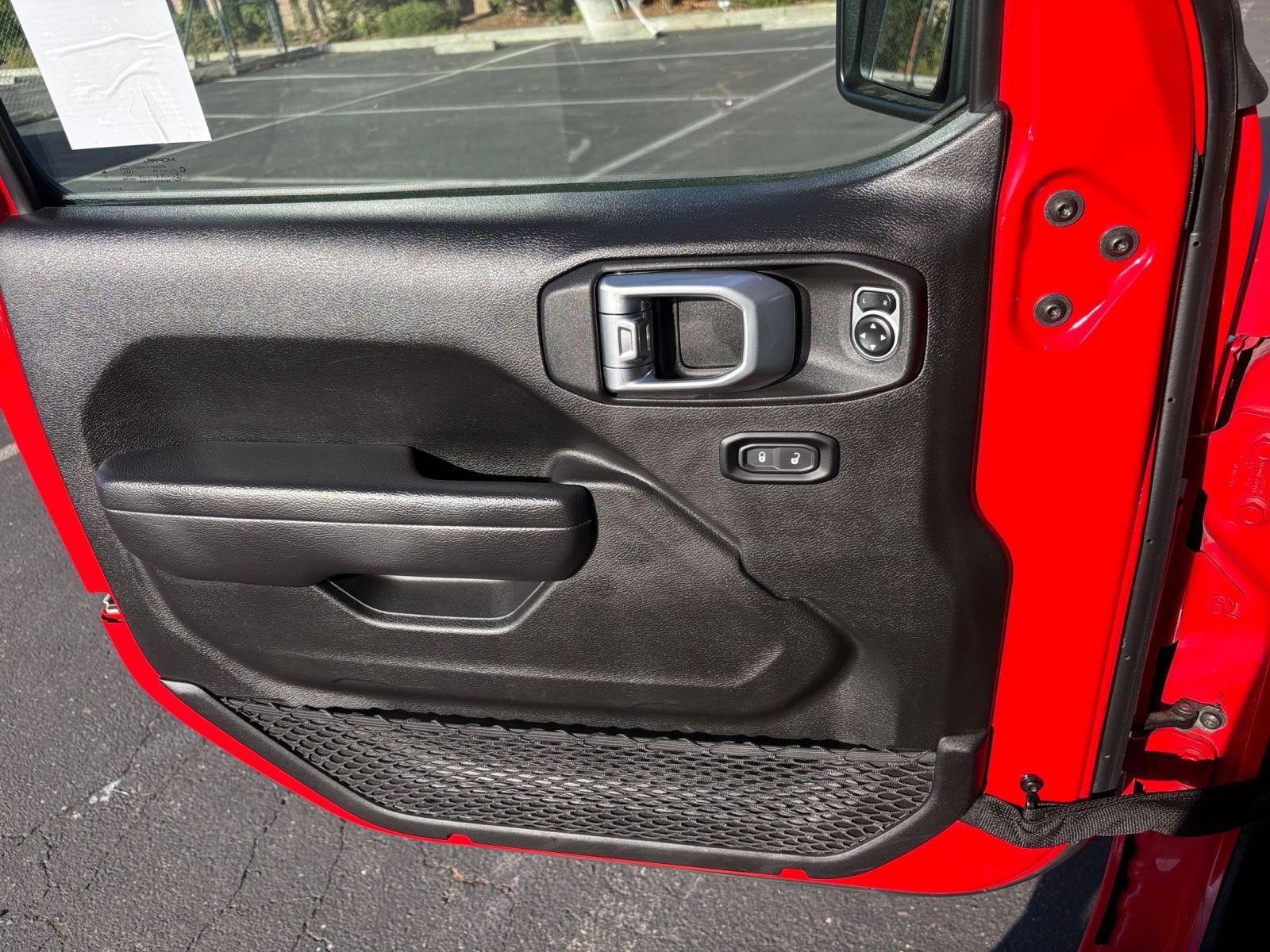 Used 2025 Jeep Wrangler Unlimited Sport AWD/4WD image 18