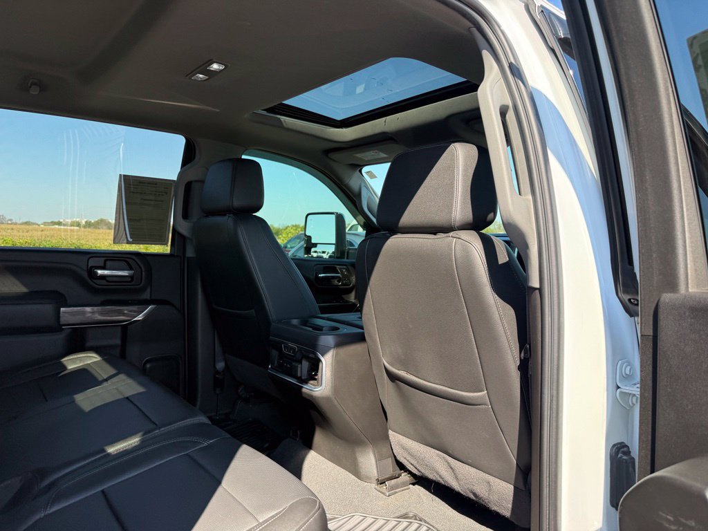 Used 2021 Chevrolet Silverado 2500 LTZ w/ LTZ Convenience Package AWD/4WD image 29