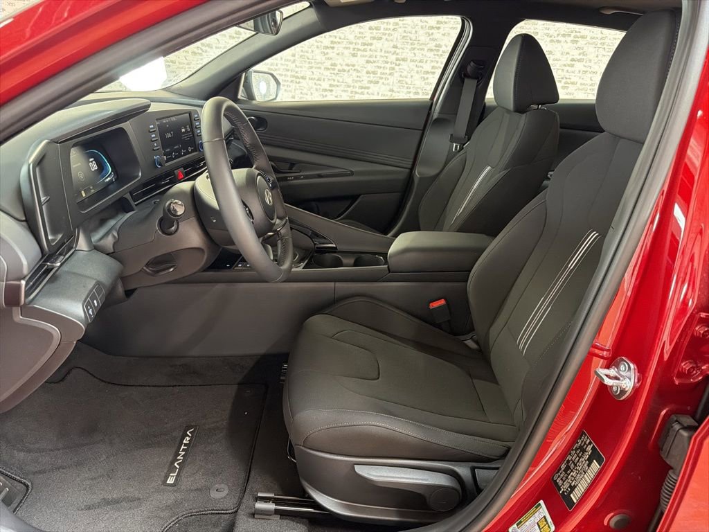 New 2026 Hyundai Elantra SEL Sport image 24