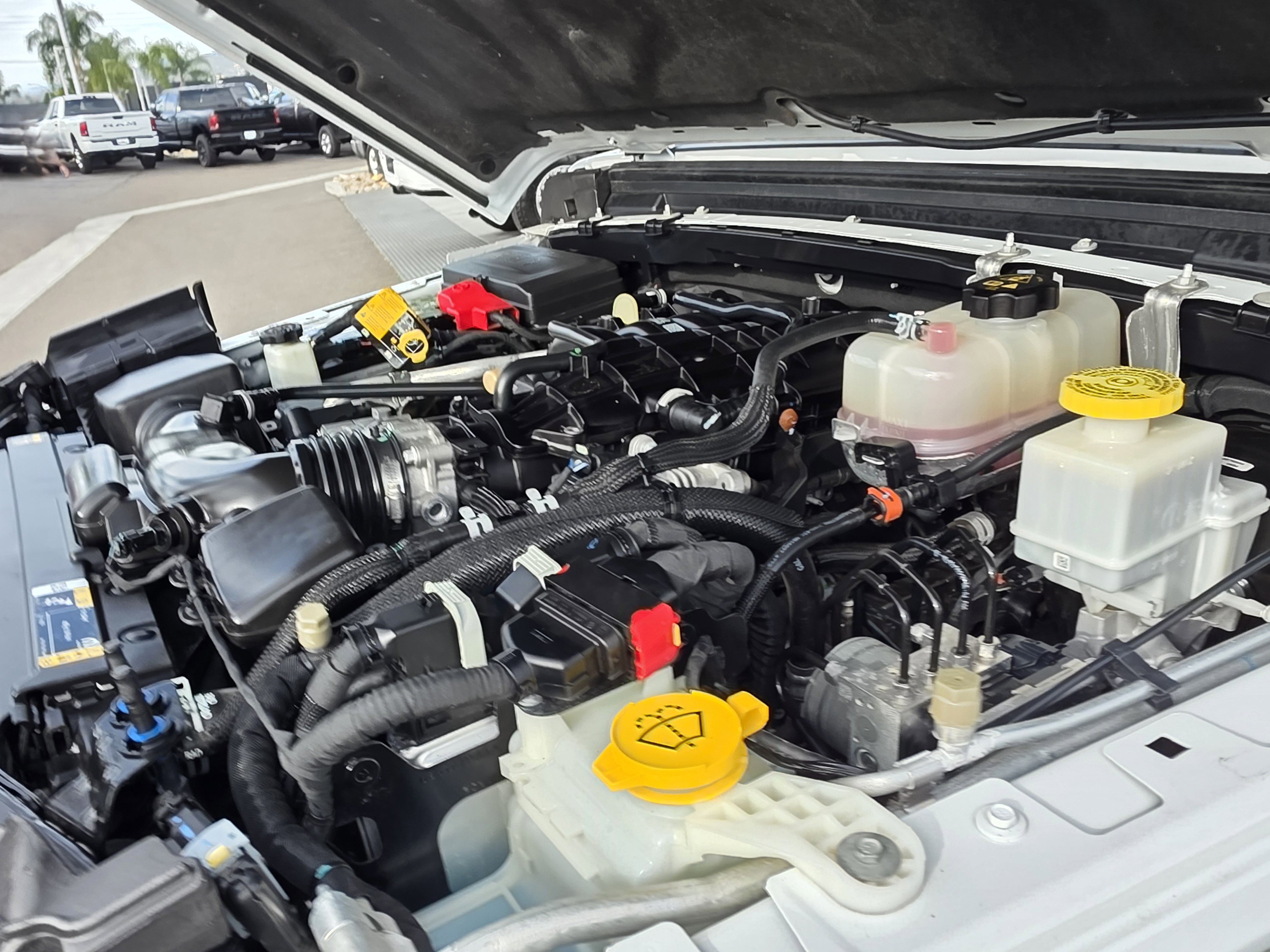 Certified 2023 Jeep Gladiator Sport image 19