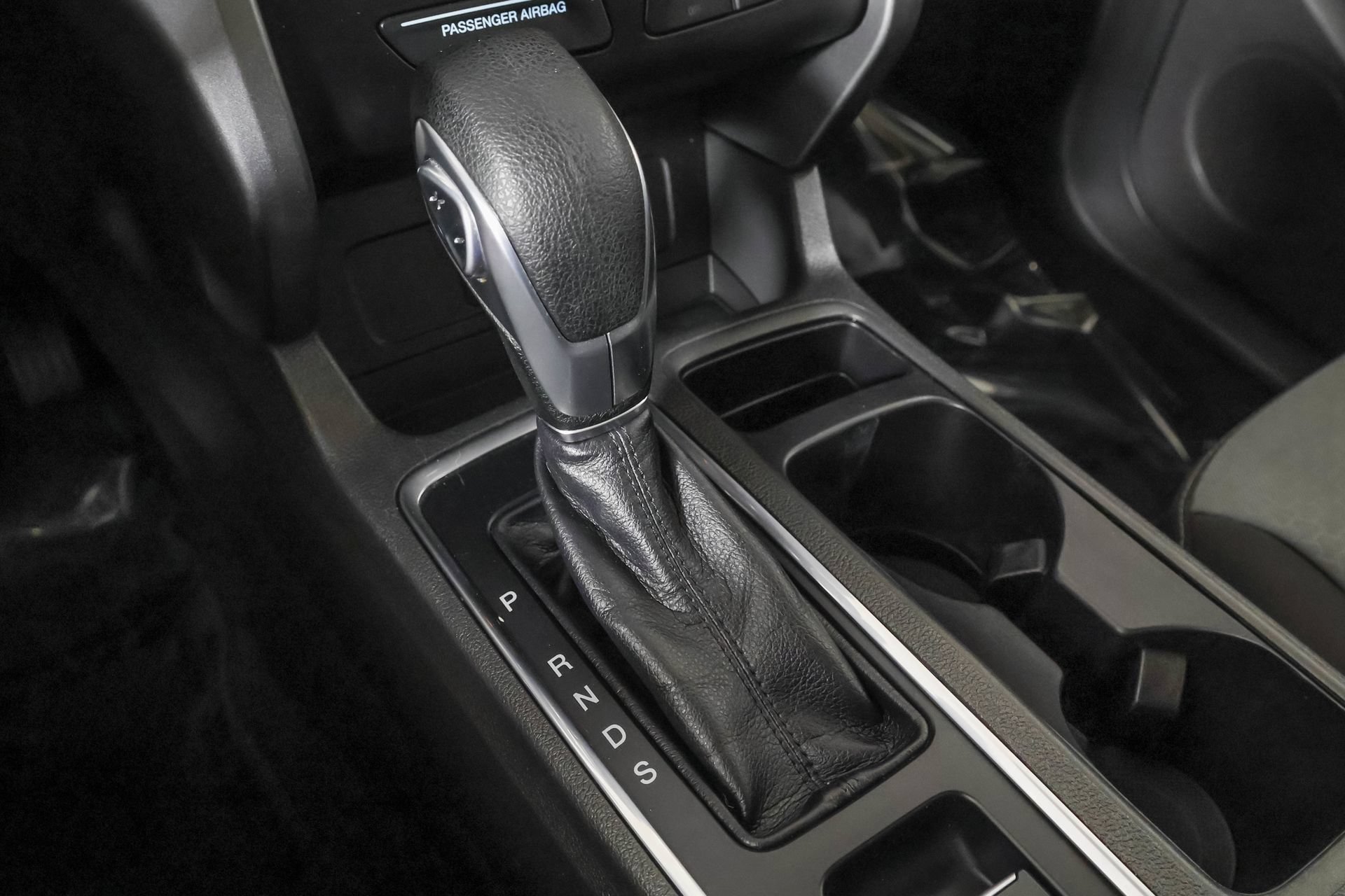 Used 2018 Ford Escape SE FWD image 33