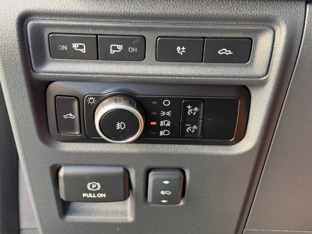 Used 2024 Ford F150 Raptor AWD/4WD image 23