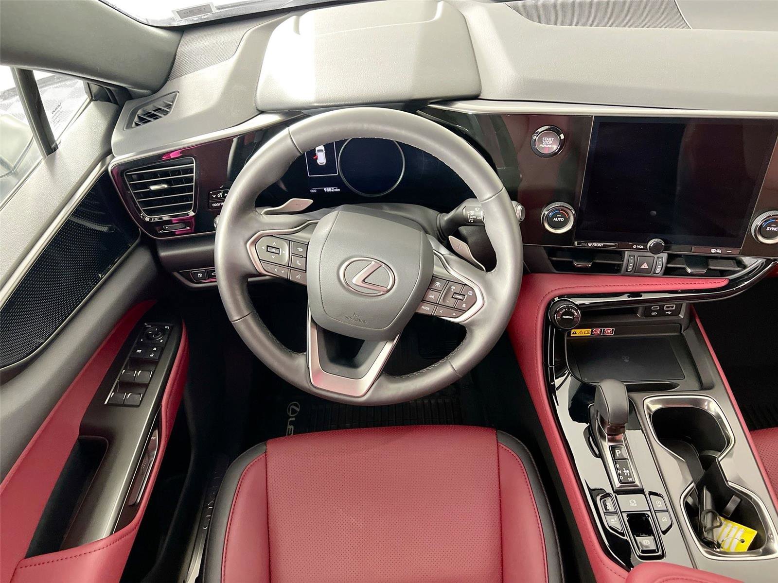 Used 2025 Lexus NX 350 AWD image 21