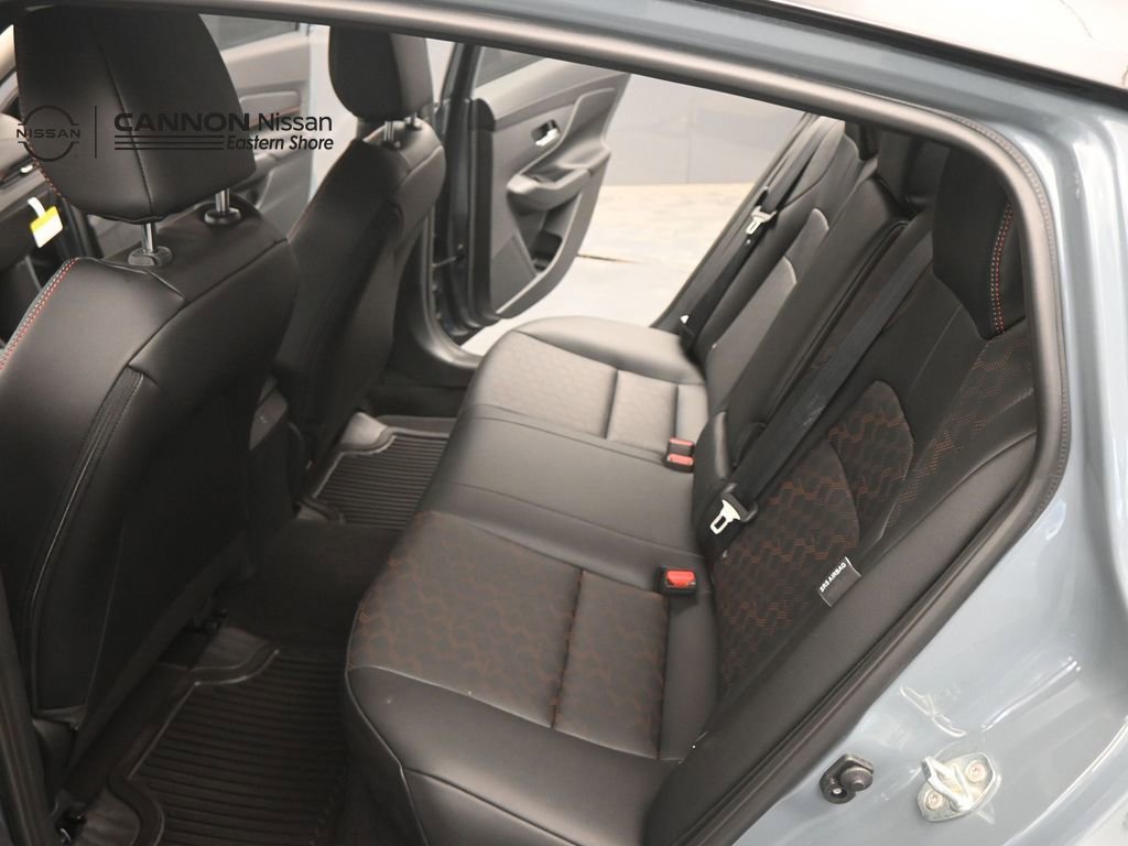 New 2026 Nissan Sentra SR image 18