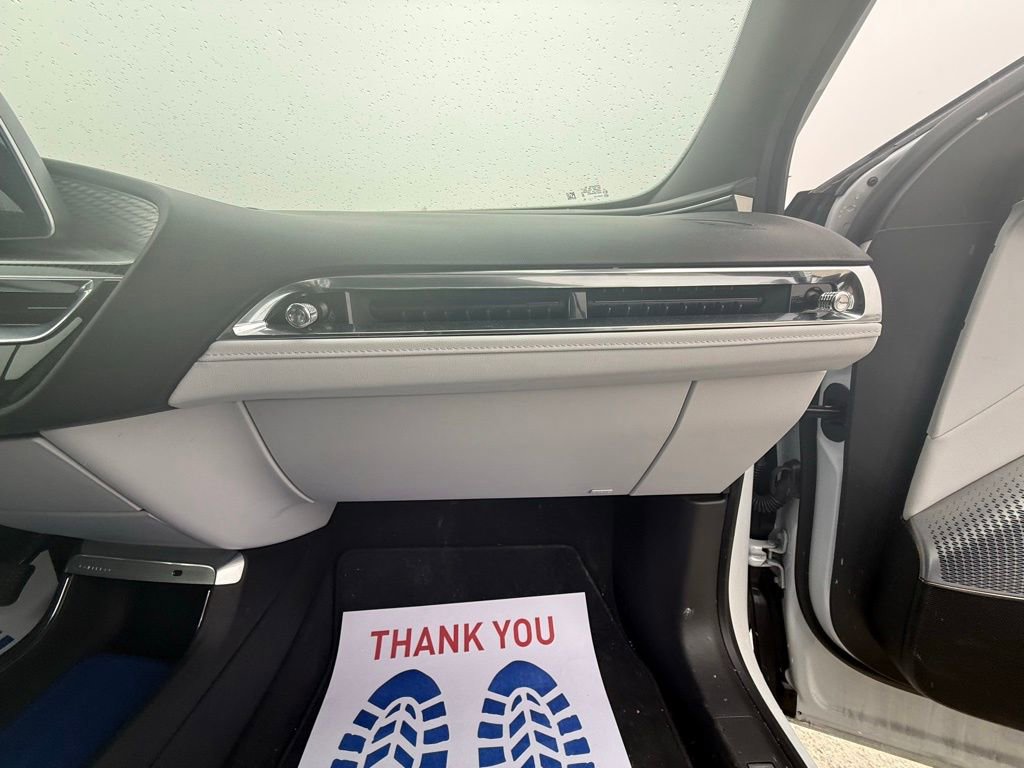 Certified 2024 Cadillac Lyriq Luxury image 31