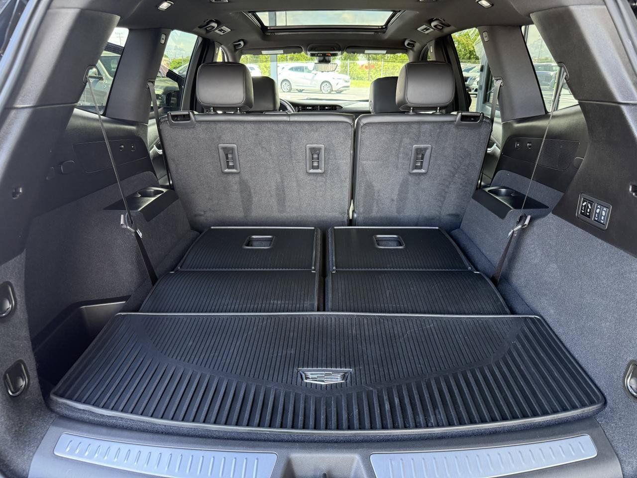 Used 2024 Cadillac XT6 Sport w/ Technology Package AWD/4WD image 49
