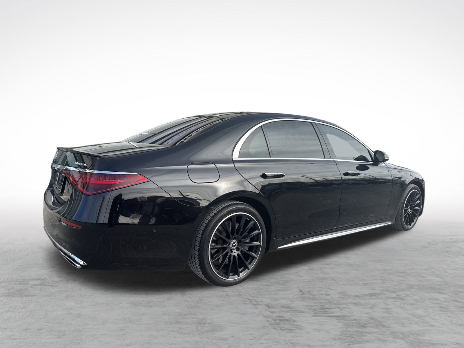 Used 2022 Mercedes-Benz S 580 S 580 image 11