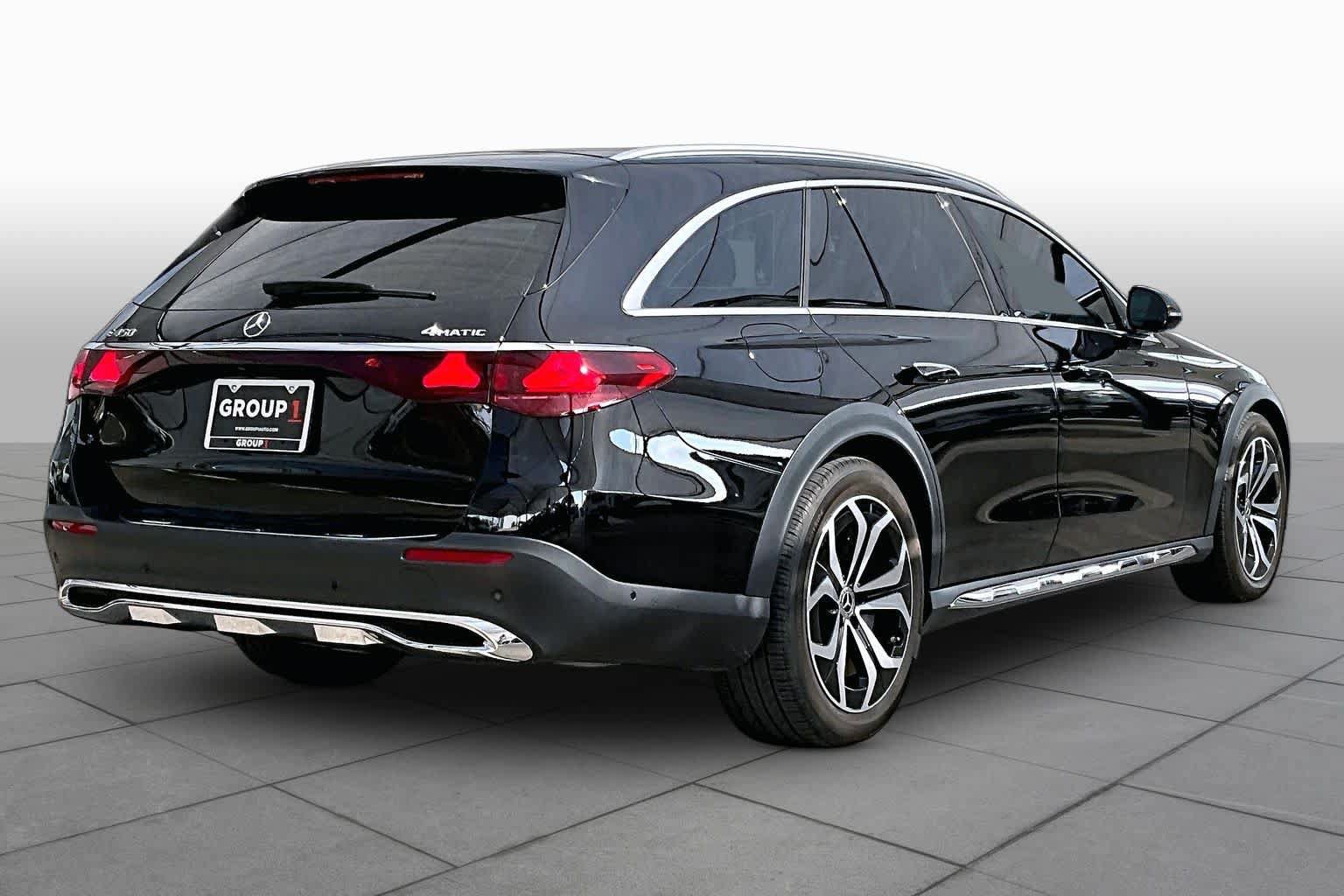 Used 2025 Mercedes-Benz E 450 4MATIC All-Terrain Wagon image 13