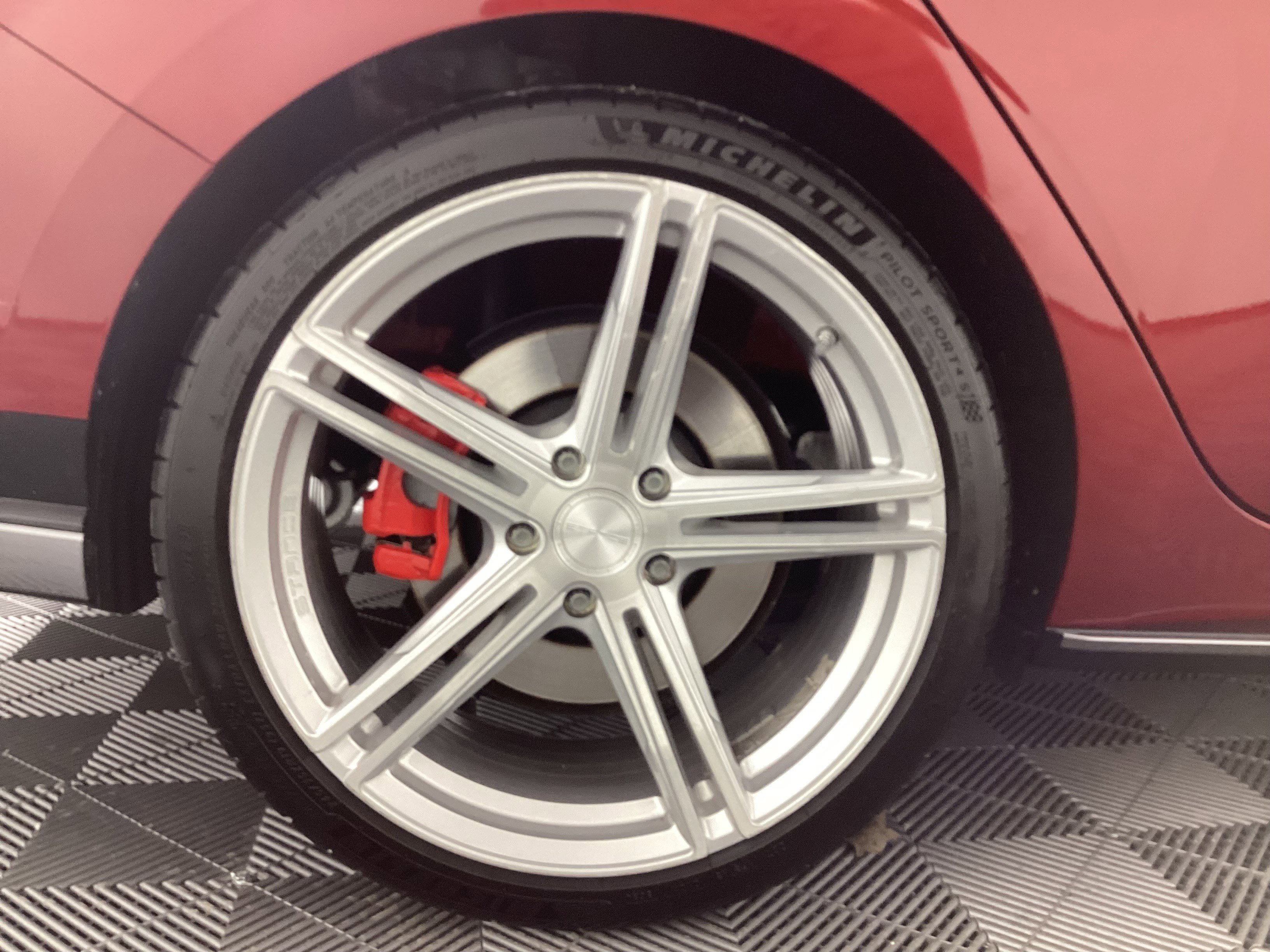 Used 2024 Hyundai Elantra N image 12