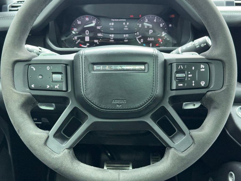Used 2023 Land Rover Defender 110 V8 image 20