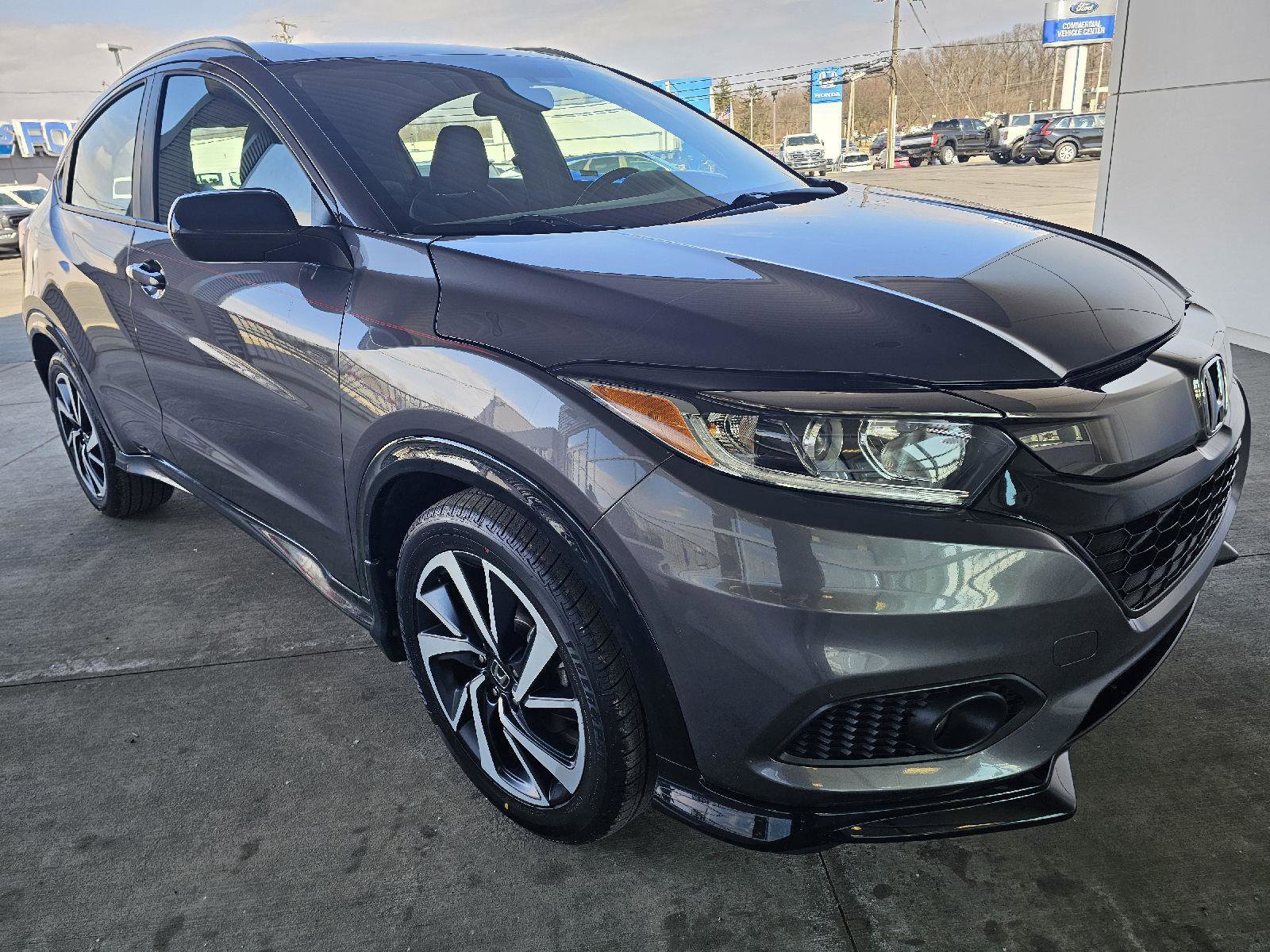 Used 2019 Honda HR-V Sport image 7