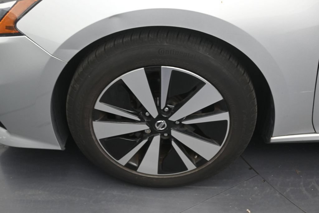 Used 2019 Nissan Altima 2.5 SV FWD image 9