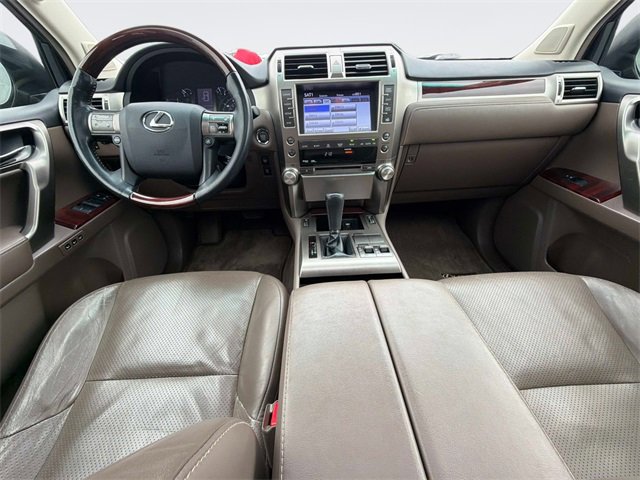 Used 2011 Lexus GX 460 image 17