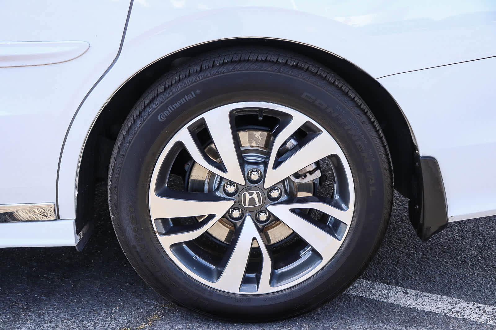 Used 2022 Honda Odyssey Touring image 12