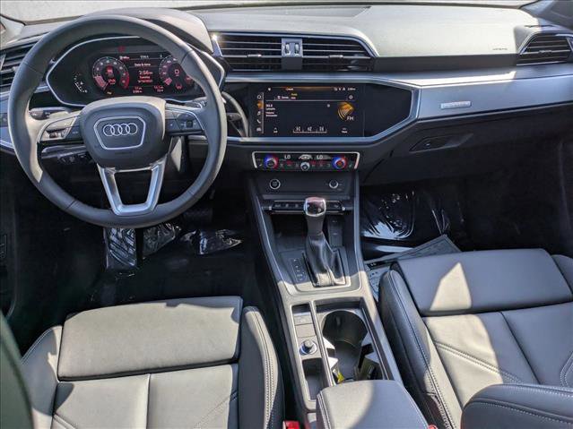 Certified 2025 Audi Q3 2.0T Premium w/ Convenience Package image 16