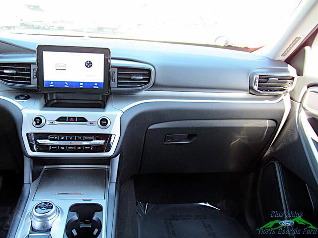 Used 2023 Ford Explorer XLT image 17