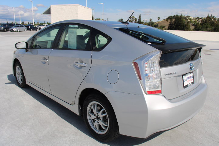 Used 2010 Toyota Prius Two FWD image 5