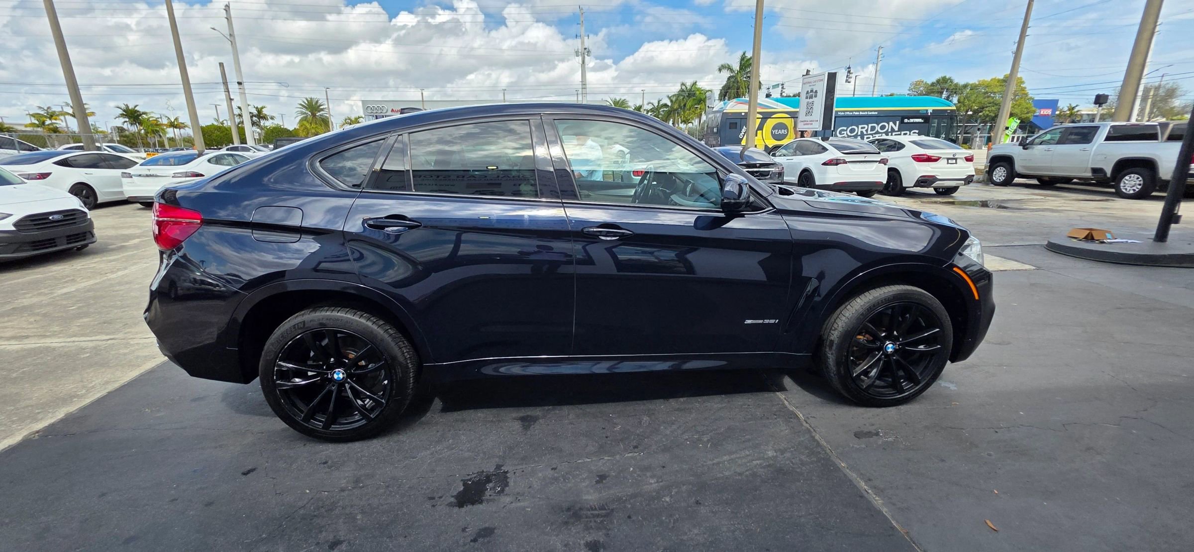 Used 2018 BMW X6 sDrive35i RWD image 13