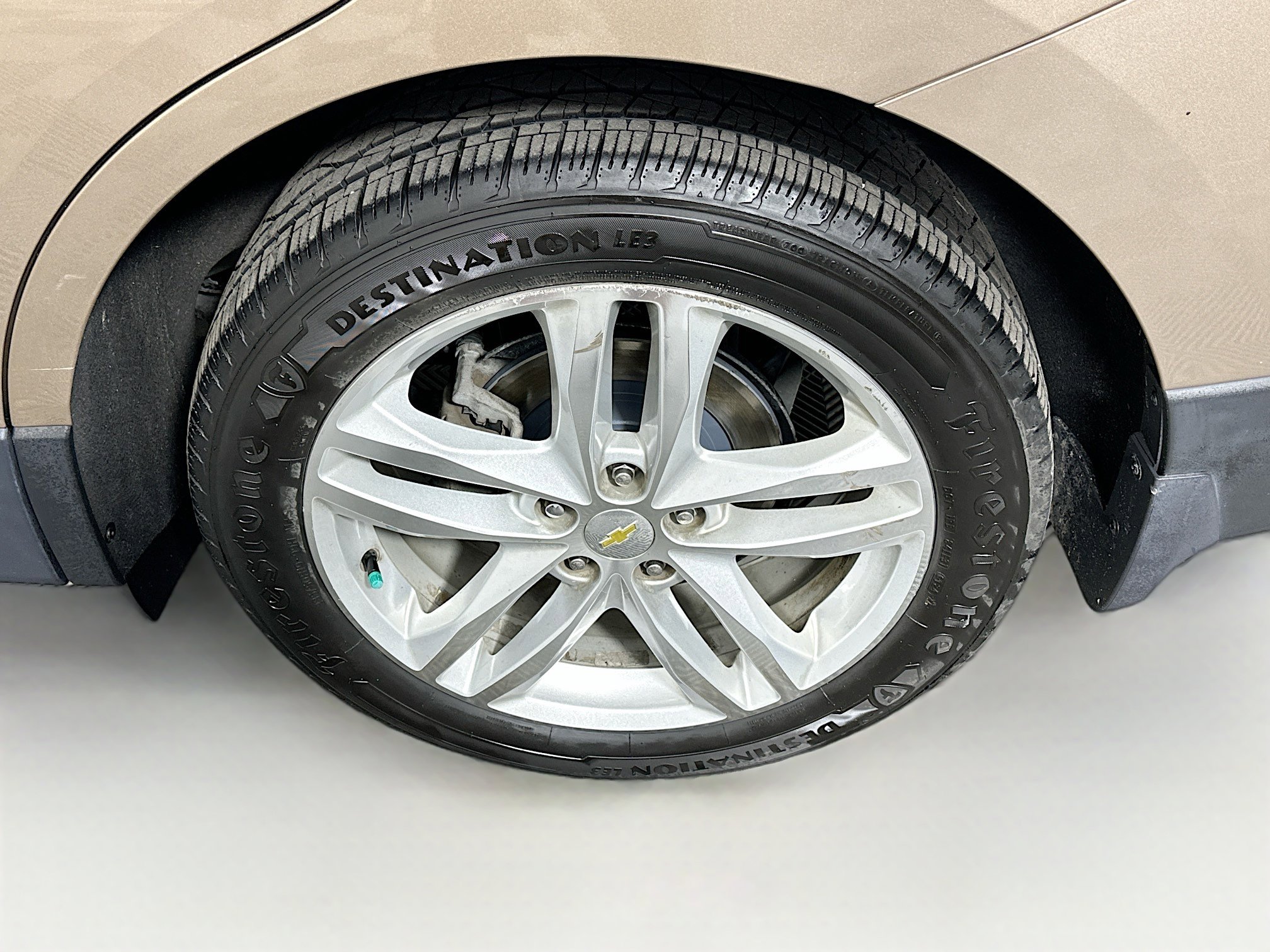 Used 2018 Chevrolet Equinox Premier FWD image 11