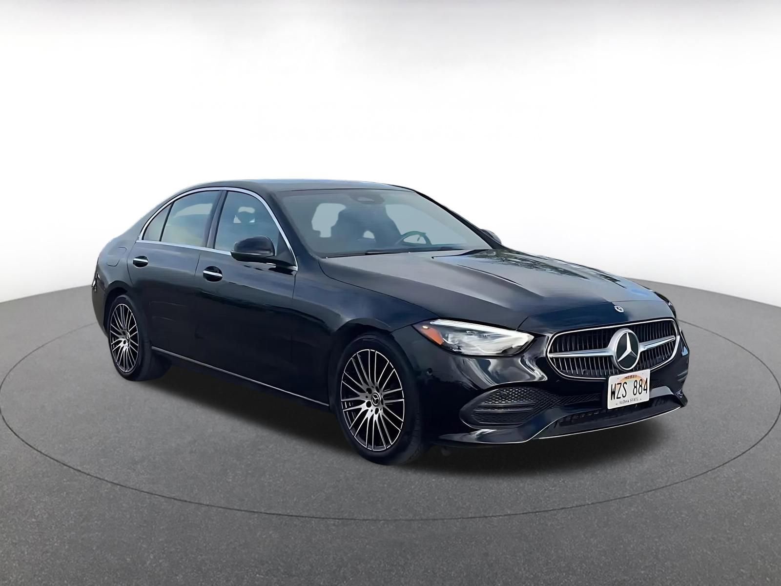 Used 2024 Mercedes-Benz C 300 4MATIC Sedan image 3