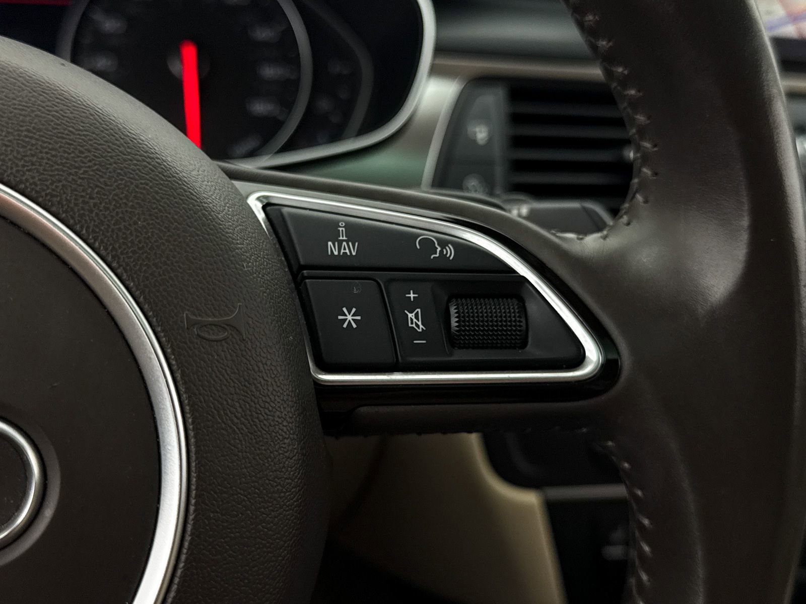 Used 2018 Audi A6 2.0T Premium Plus w/ Premium Plus Package AWD/4WD image 38