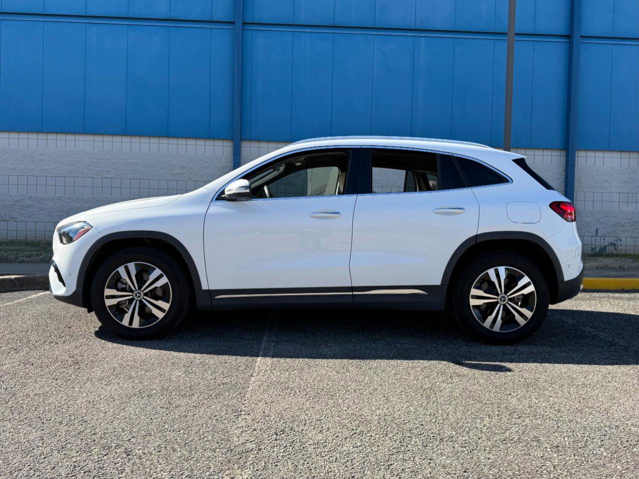 Used 2024 Mercedes-Benz GLA 250 image 8