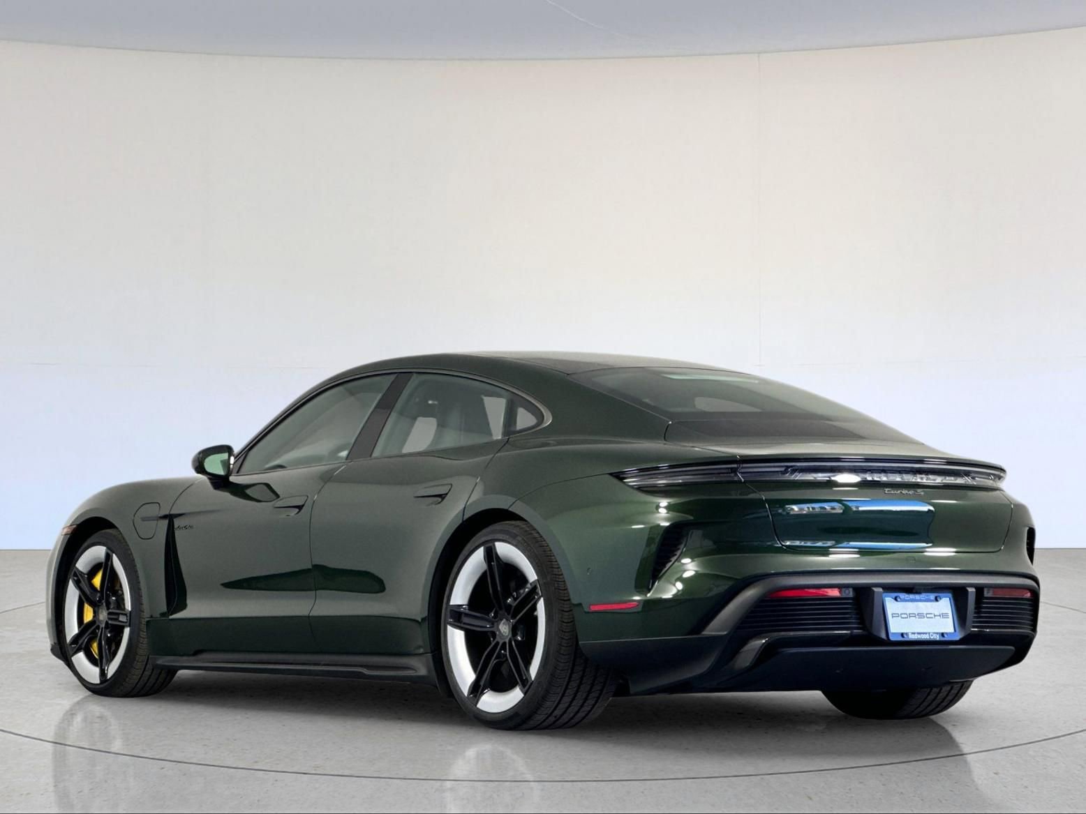 Certified 2025 Porsche Taycan Turbo S image 3