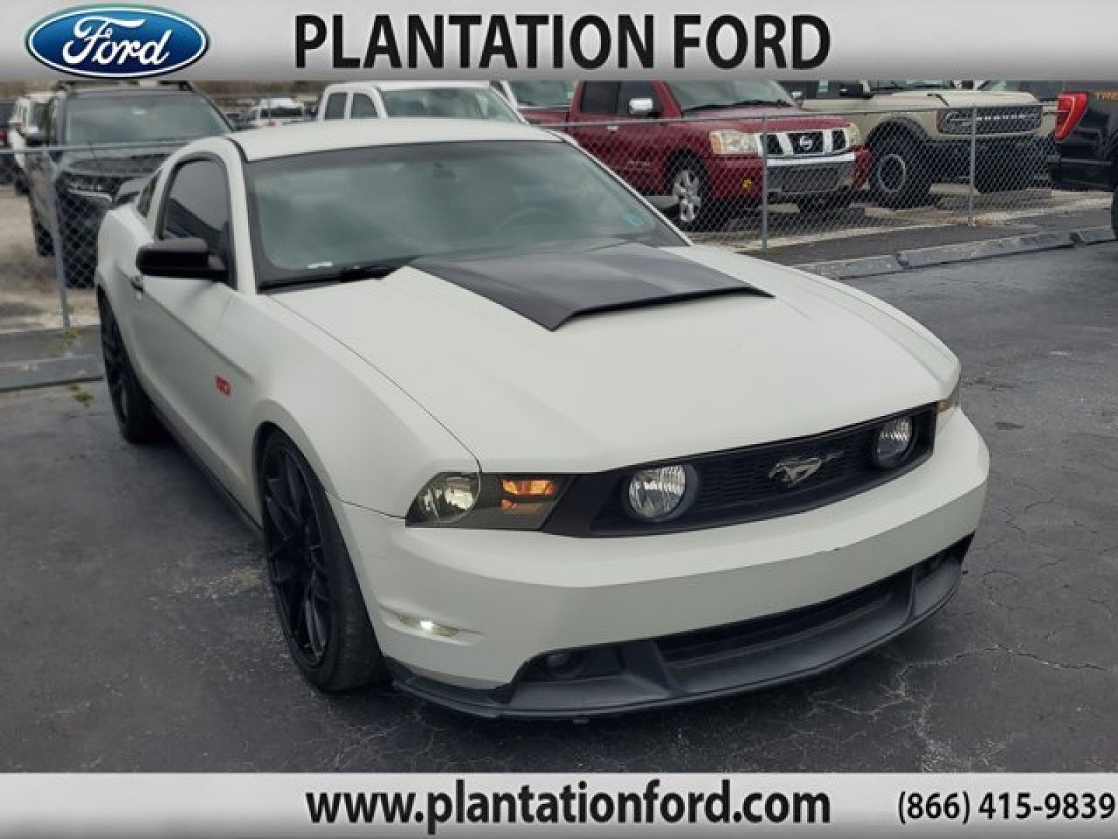 Used 2012 Ford Mustang GT image 1