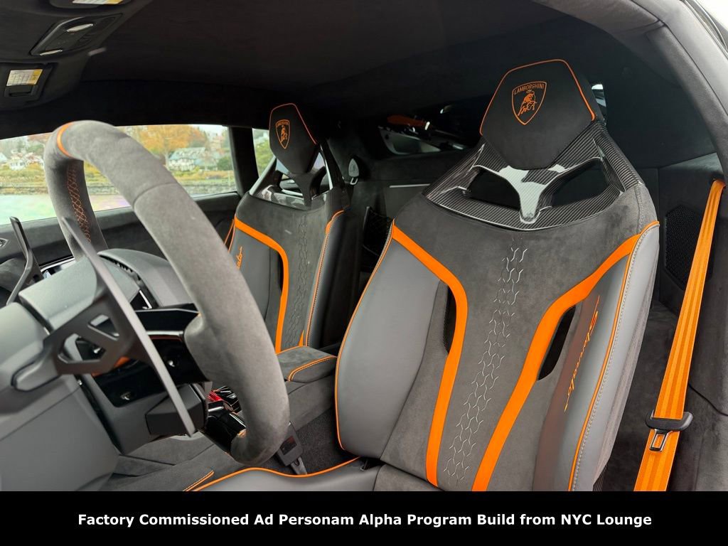 Used 2024 Lamborghini Huracan Sterrato image 33