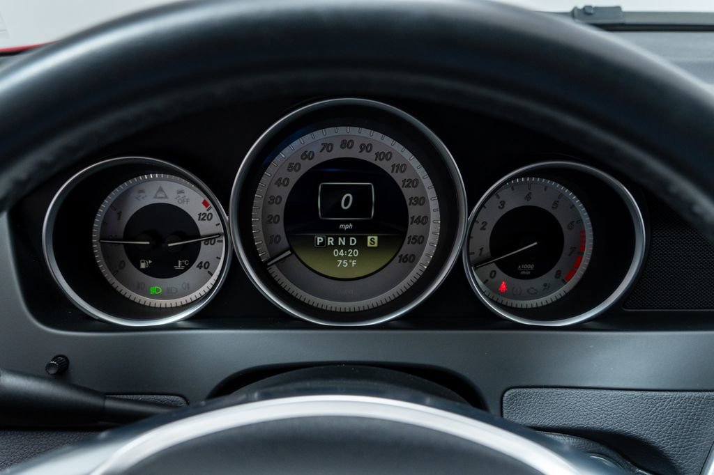 Used 2012 Mercedes-Benz C 300 4MATIC Sedan image 15